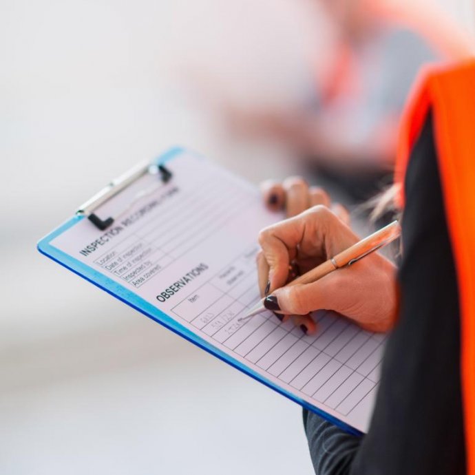 COMUNICAÇÃO DA COMISSÃO sobre a aplicação do Regulamento (UE) 2017/625 - Controlos Oficiais (alimentos, saúde, animais, fitossanidade e fitofarmacêuticos) COMUNICAÇÃO DA COMISSÃO sobre a aplicação do Regulamento (UE) 2017/625 - Controlos Oficiais (alimentos, saúde, animais, fitossanidade e fitofarmacêuticos)