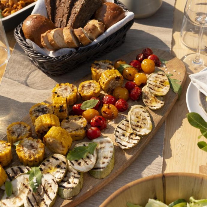 Orientações para a oferta alimentar e prática de atividade física em eventos sociais e reuniões de trabalho - DGS Orientações para a oferta alimentar e prática de atividade física em eventos sociais e reuniões de trabalho - DGS