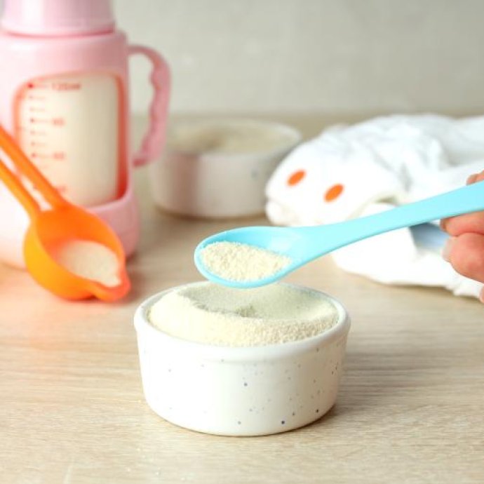 REGULAMENTO DELEGADO (UE) 2025/1735 DA COMISSÃO - altera o anexo do Regulamento (UE) n.o 609/2013 do Parlamento Europeu e do Conselho a fim de permitir a utilização de sal monossódico do ácido L-5-metiltetra-hidrofólico como uma fonte de folato